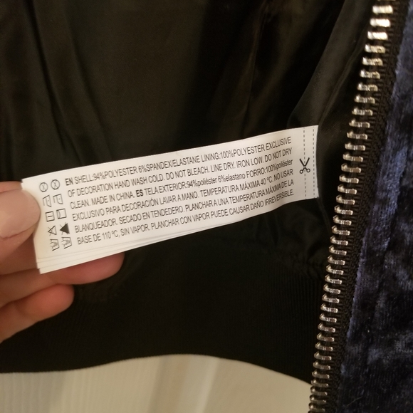 Jacket - Picture 3 of 5